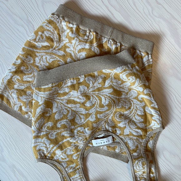 Sandro gold and white, two piece shorts and crop top - Picture 9 of 9